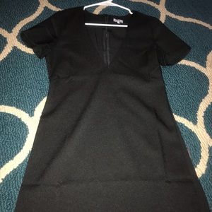 Dress low cut short sleeve.